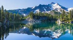 What Is Ultrawide Field Imaging Really Showing Us