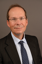 Dr. Louis R. Pasquale Winner of the Glaucoma Foundation's 2023 Robert Ritch Award image