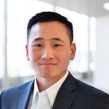 Andrew Chang Joins BVI Medical as Chief Commercial Officer image