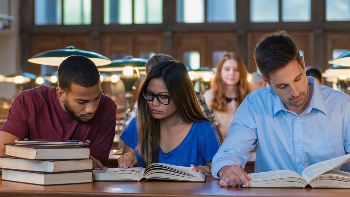 A Positive Experience in a Refractive Surgery Rotation