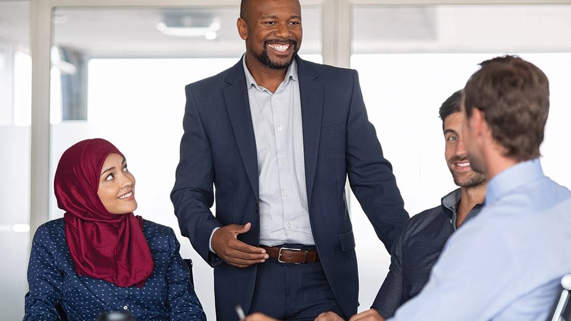 How to Hold Staff Meetings Like a Boss