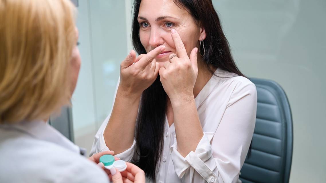 Optimize Comfort and Performance With Multifocal Contact Lenses