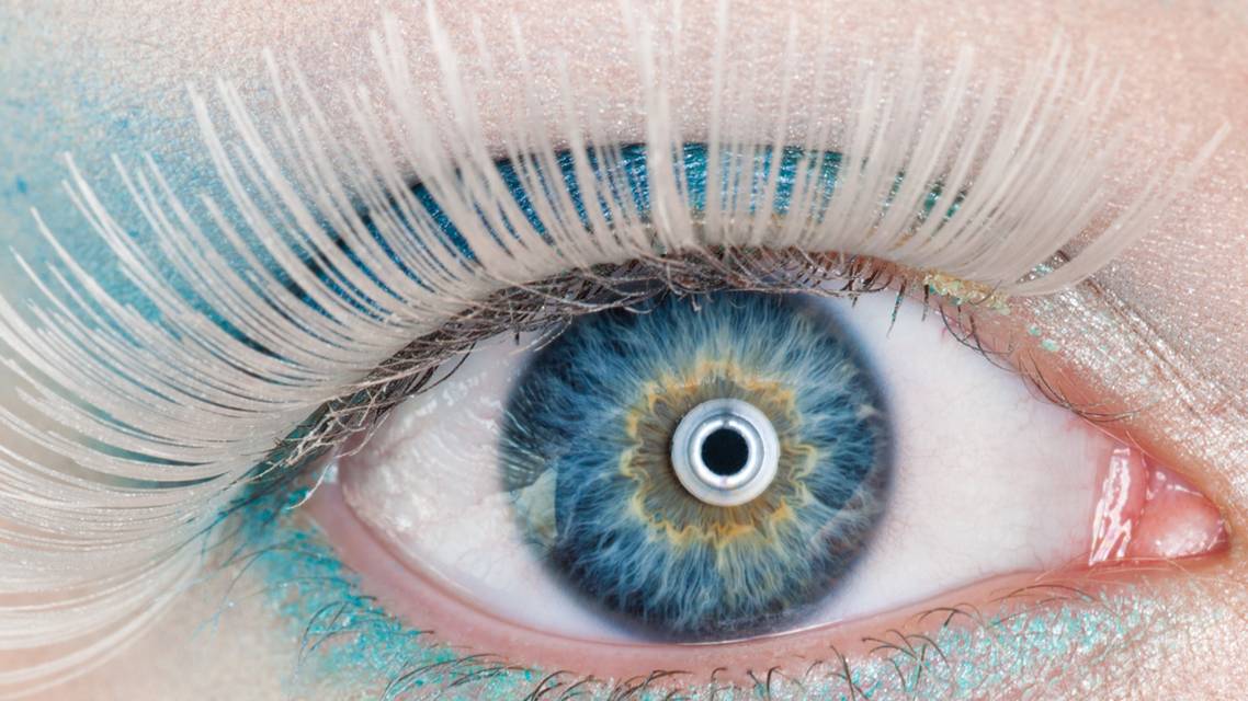 Eye Makeup Trends and Eye Health