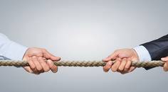 How to Win the Battle for Contact Lens Sales