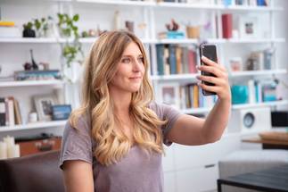 EyeQue Launches MyReaderNumber App: Personalized Results for Reading and Computer Glasses image